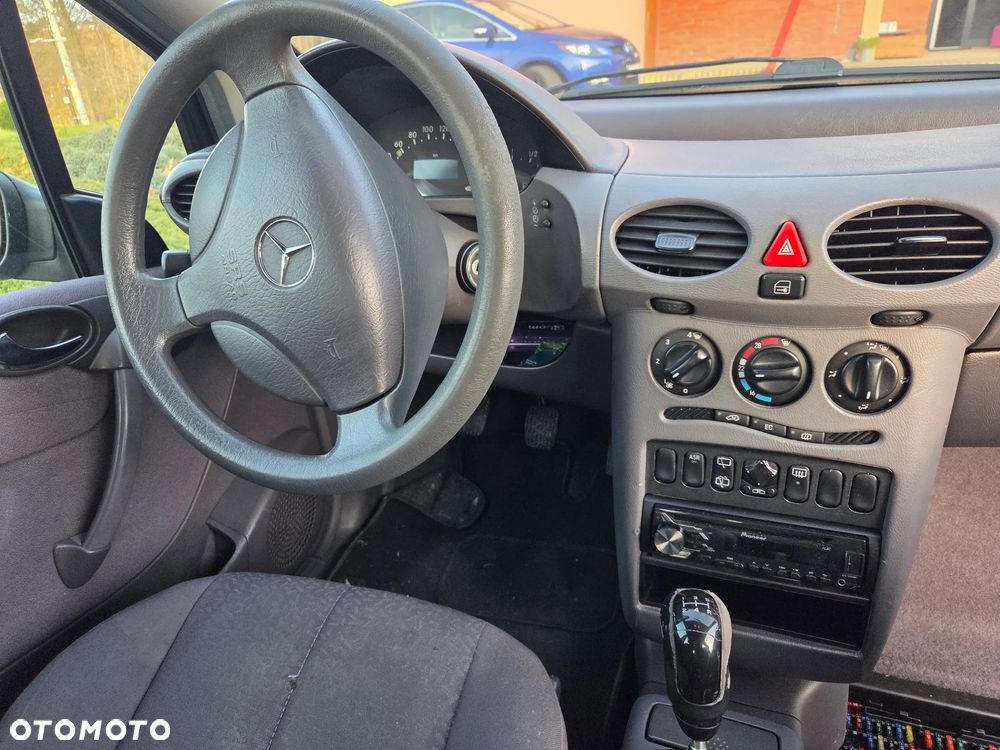 Mercedes-Benz Klasa A 160 Avantgarde - 8