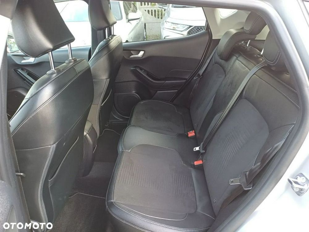 Ford Fiesta 1.0 EcoBoost S&S TITANIUM - 17