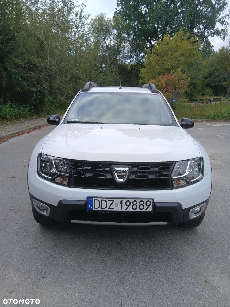Dacia Duster 1.6 SCe Blackshadow S&S - 2