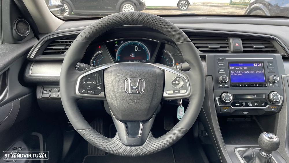 Honda Civic 1.5 i-VTEC Comfort - 11