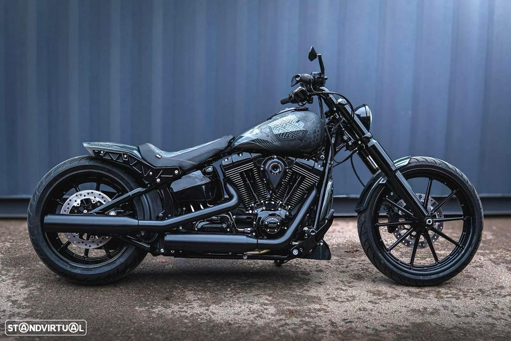 Harley-Davidson Breakout - 8