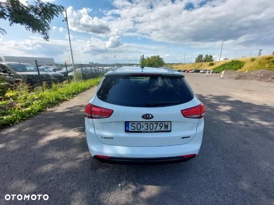 Kia Ceed 1.6 CRDi L Business Line DCT - 9