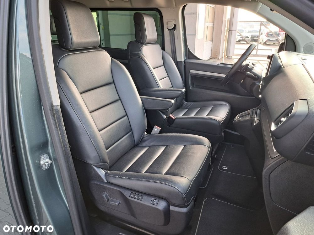 Toyota Proace Verso 2.0 D4-D Long VIP - 21