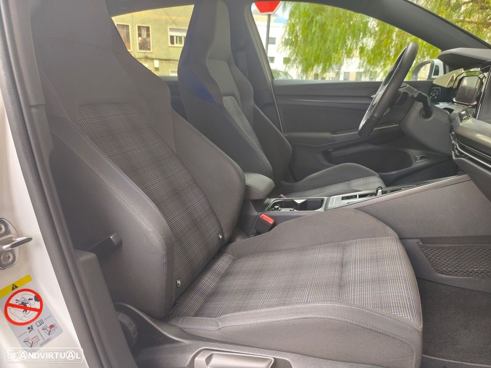 VW Golf 1.4 TSI GTE+ DSG - 28