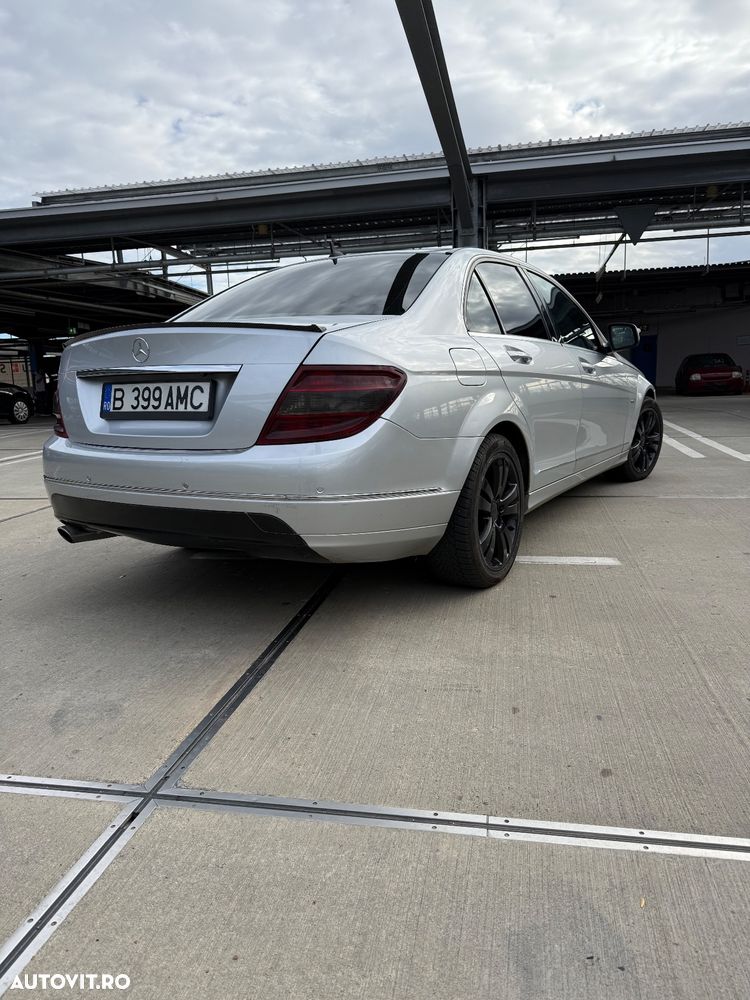 Mercedes-Benz C - 5