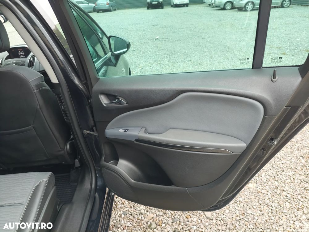 Opel Zafira Tourer 2.0 CDTI Automatik Sport - 18