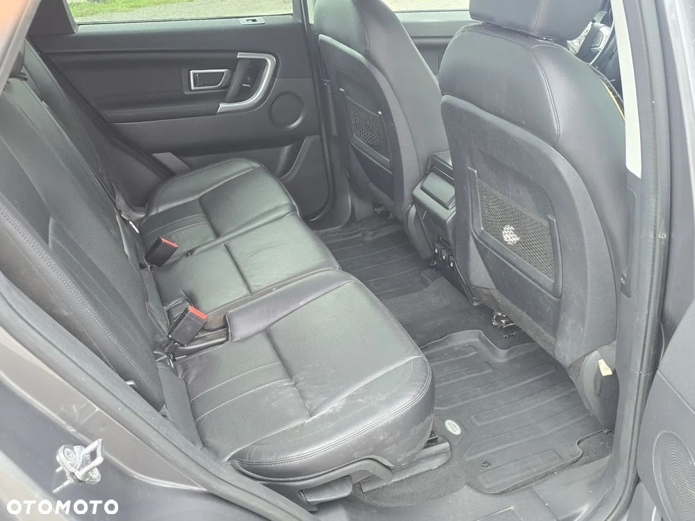 Land Rover Discovery Sport TD4 HSE Luxury - 8