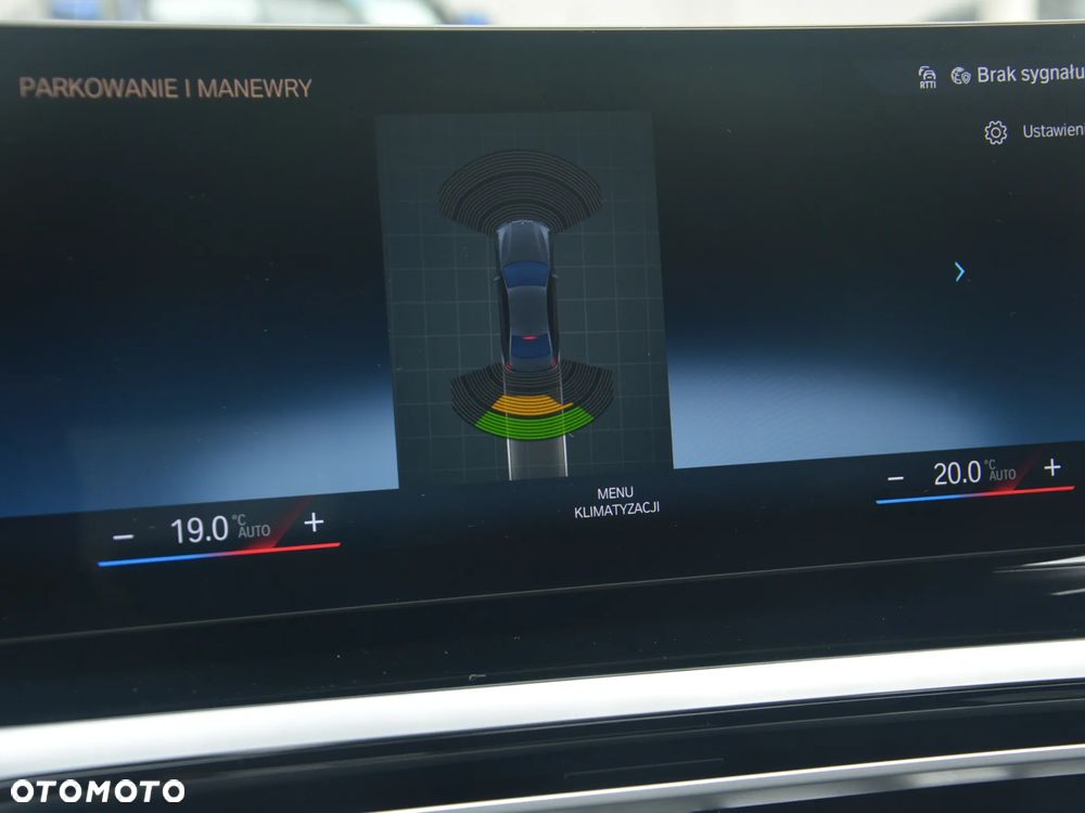 BMW Seria 3 320d Sport - 9