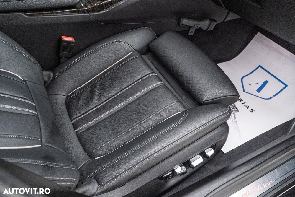 BMW Seria 5 530e iPerformance Aut. Luxury Line - 41