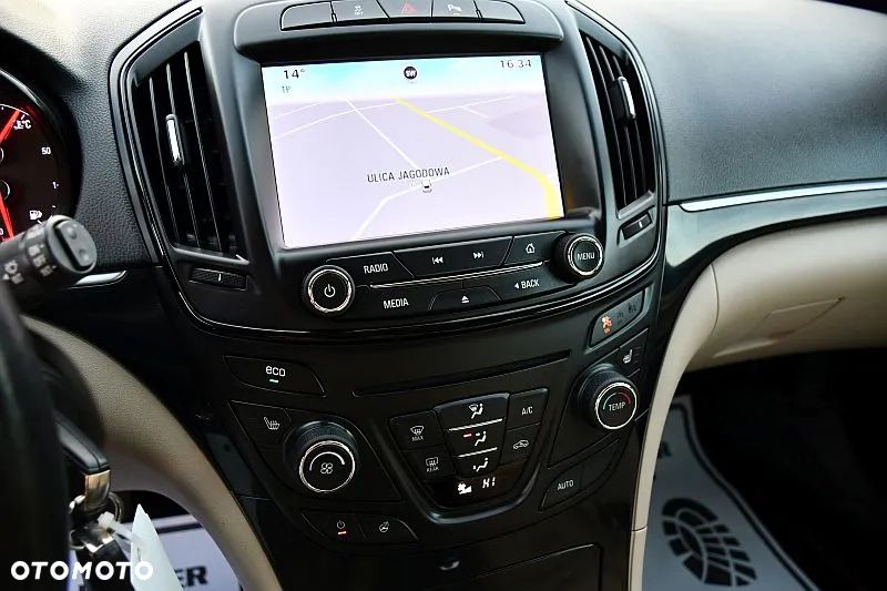 Opel Insignia 1.6 T Cosmo S&S - 13