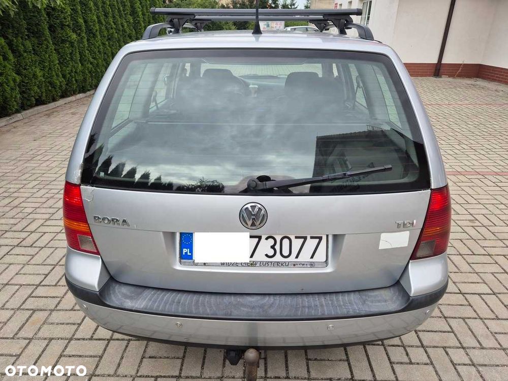 Volkswagen Touran - 6