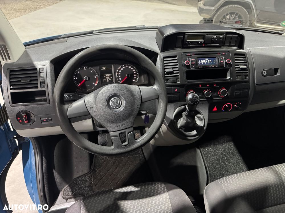 Volkswagen T5 Transporter Doka - 5