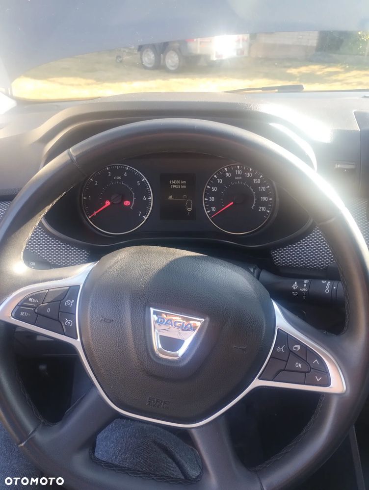 Dacia Logan - 5
