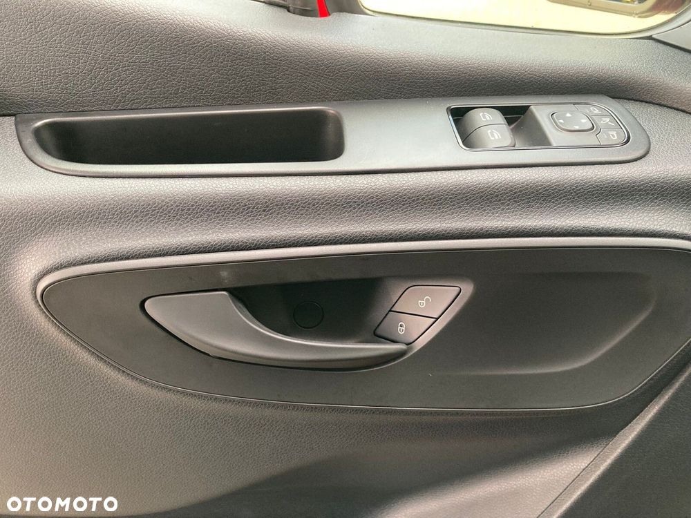 Mercedes-Benz Sprinter Sprinter - 24