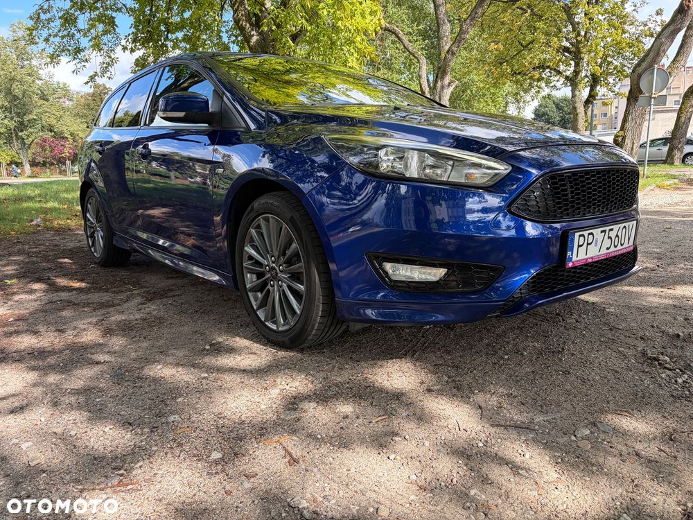 Ford Focus 1.5 EcoBoost STart-Stopp-System ST-LINE - 18