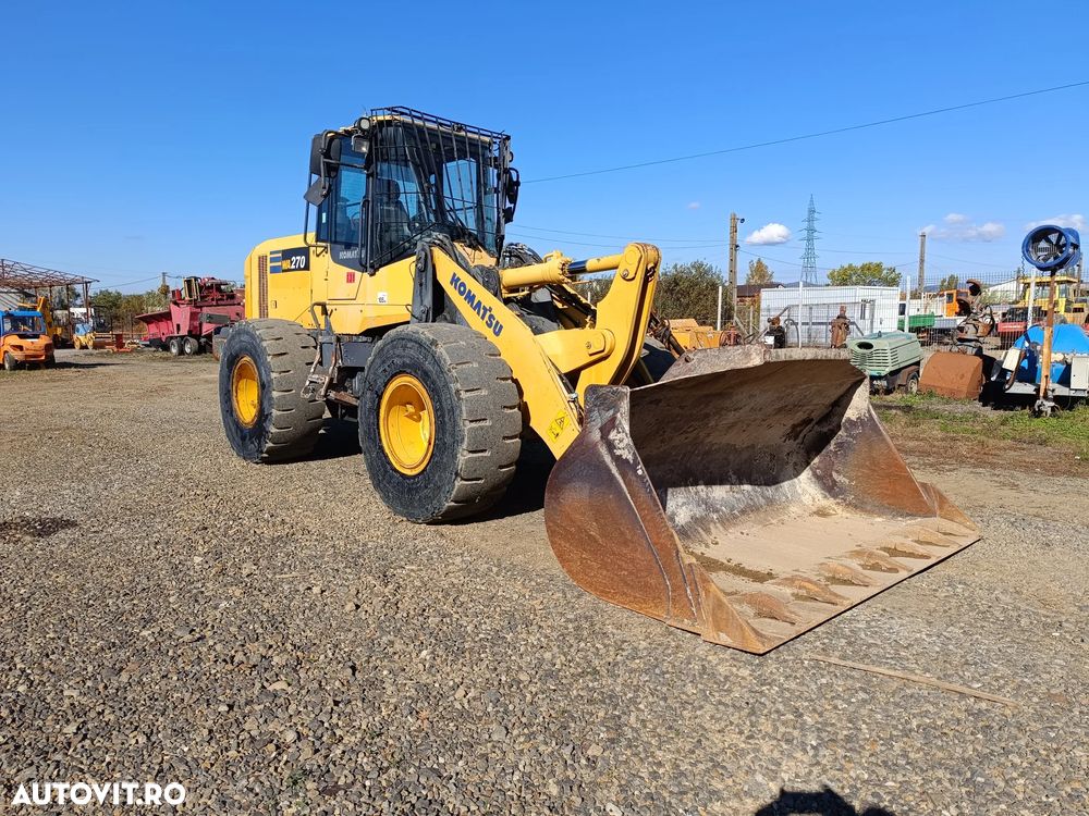 Komatsu WA270-7 - 2