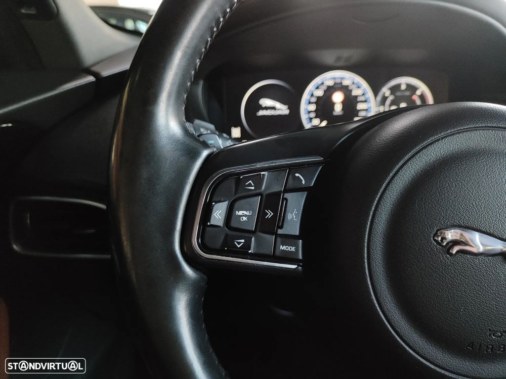 Jaguar F-Pace 20d Aut. R-Sport - 29