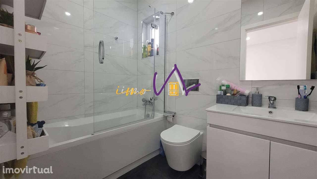 Apartamento T3 junto à praia - Grande imagem: 4/33