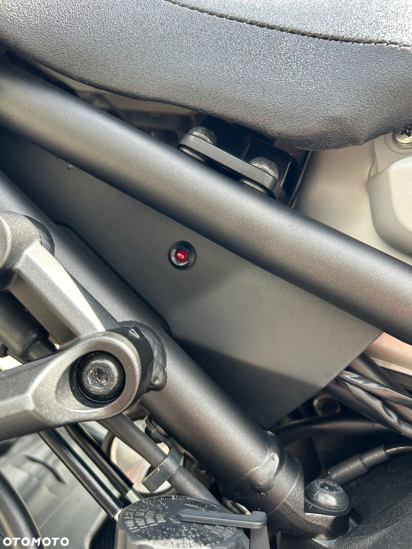Yamaha MT - 24