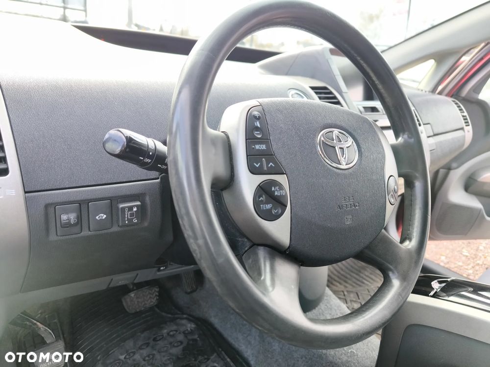 Toyota Prius 1.5 VVT-i Prestige - 19