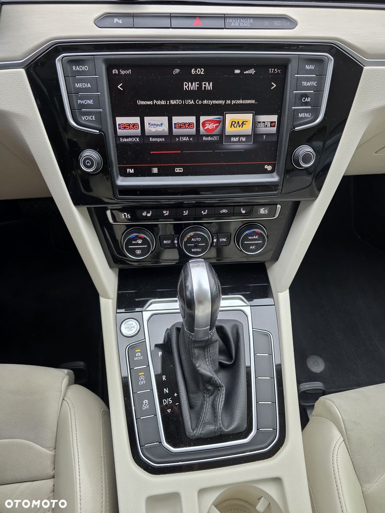 Volkswagen Passat 1.8 TSI BMT Highline DSG - 21