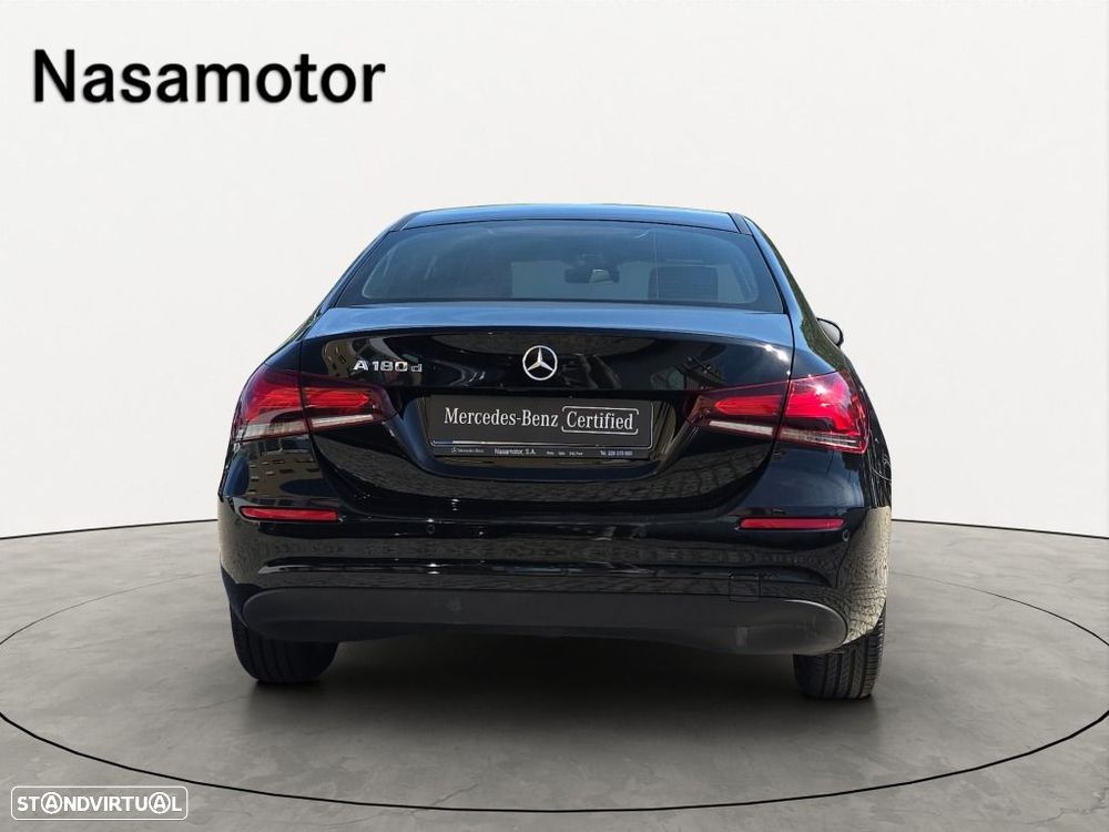 Mercedes-Benz A 180 Limousine d Style Plus Aut. - 4