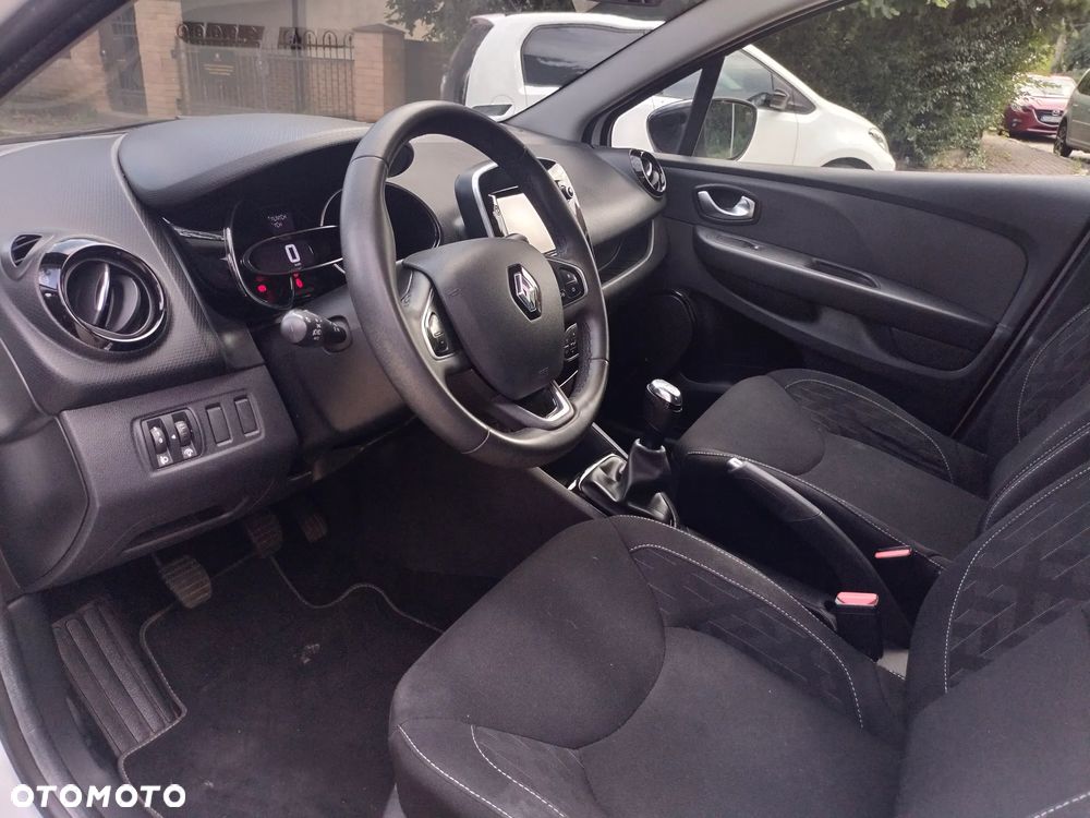 Renault Clio 1.2 16V Limited - 18