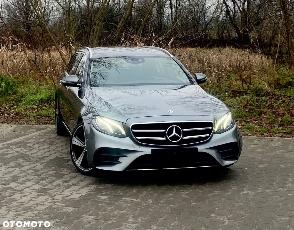 Mercedes-Benz Klasa E 220 d 9G-TRONIC AMG Line - 8