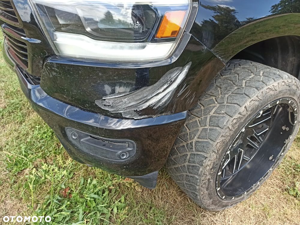 RAM 1500 - 9
