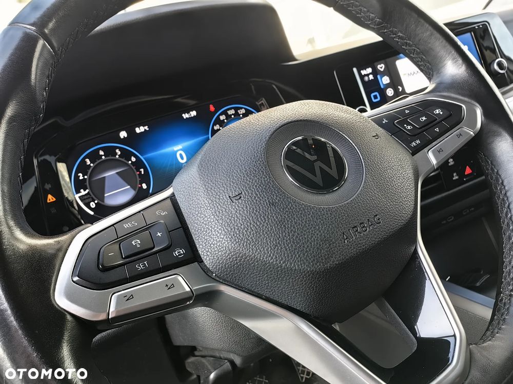 Volkswagen Golf Variant 1.5 TSI BMT Highline - 22