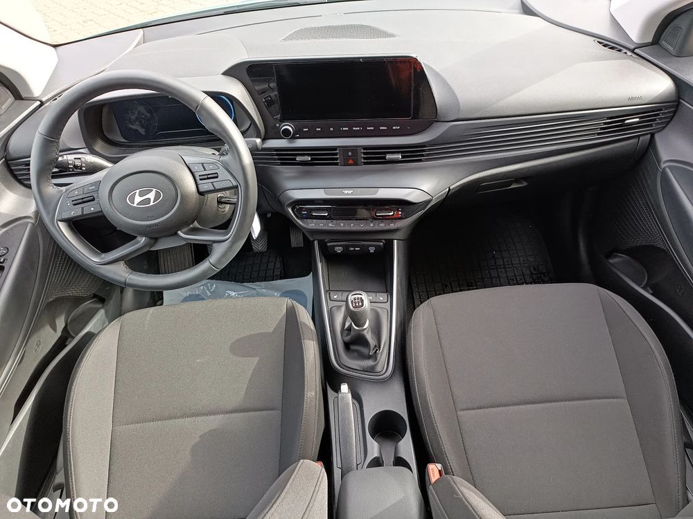 Hyundai i20 1.2 Modern - 12