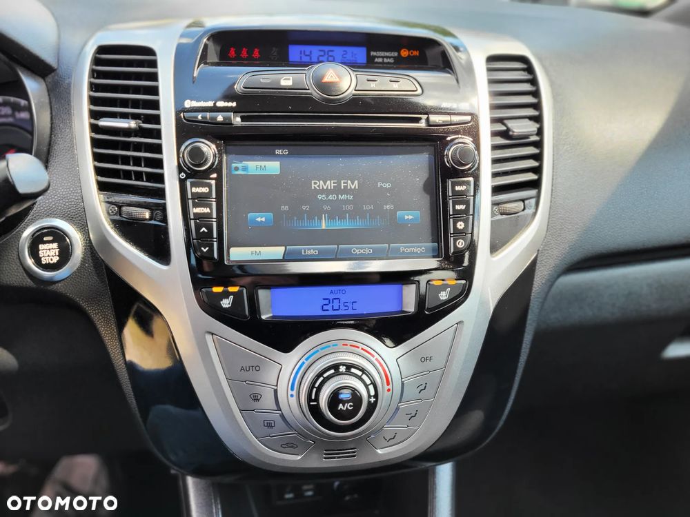 Hyundai ix20 1.6 blue YES Silver - 18