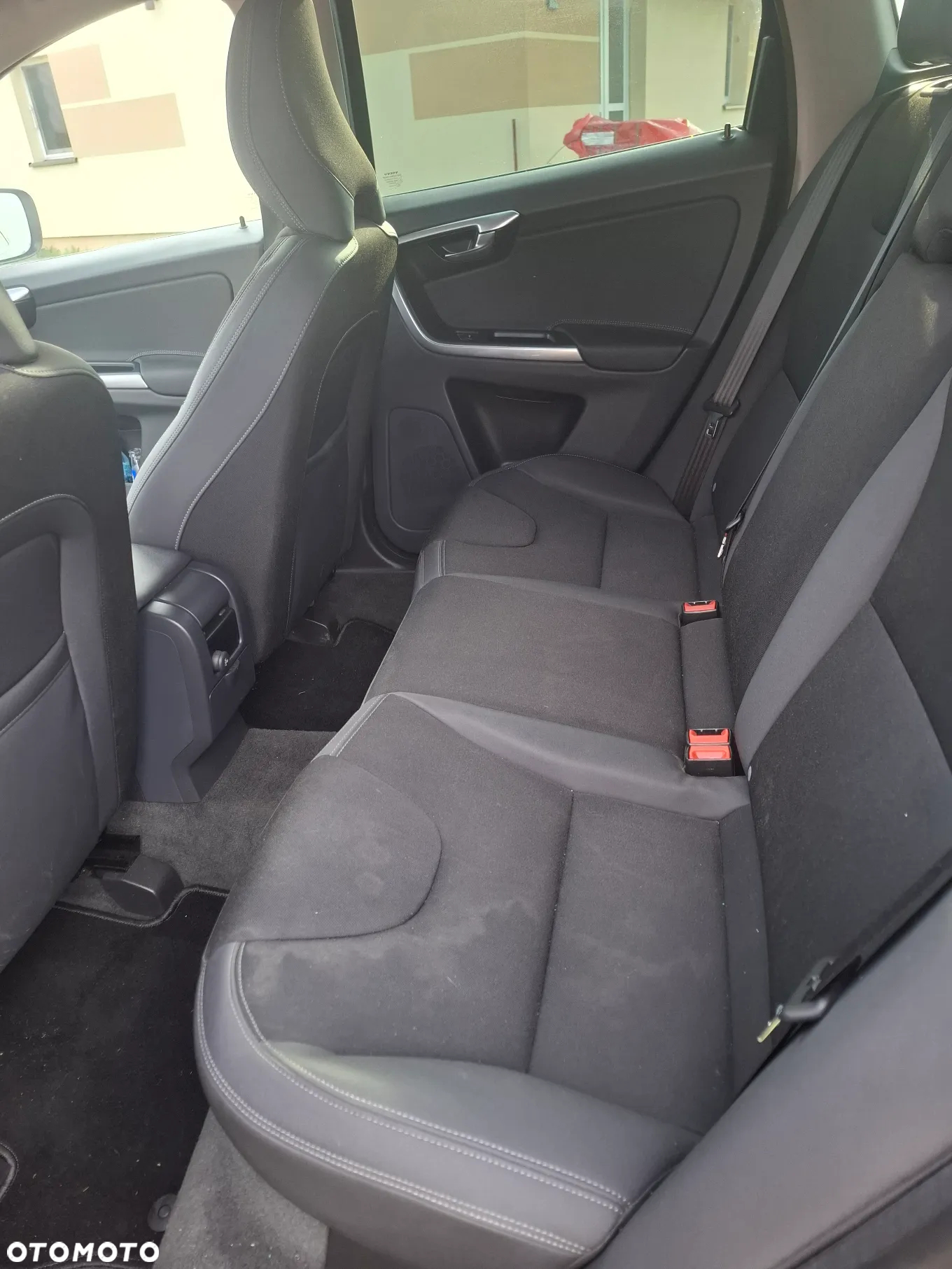 Volvo XC 60 D4 Drive-E Summum - 10