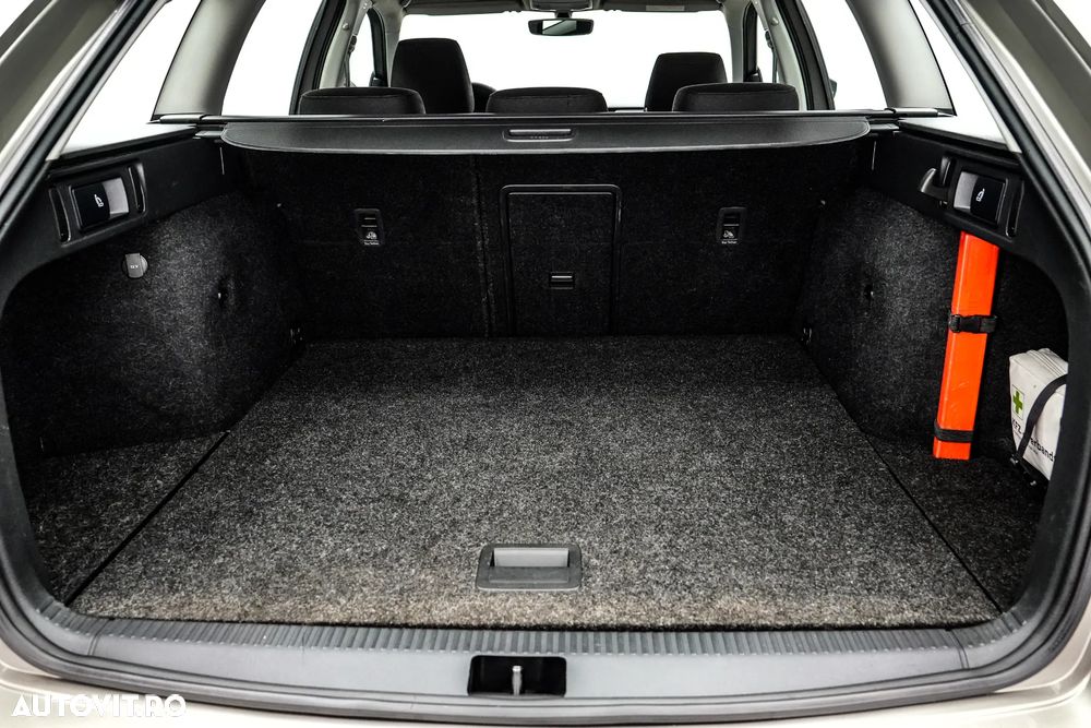 Skoda Octavia 2.0 TDI DSG 4X4 Style - 21