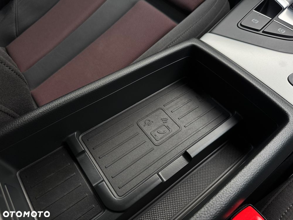 Audi A4 Avant 40 TDI S tronic sport - 36