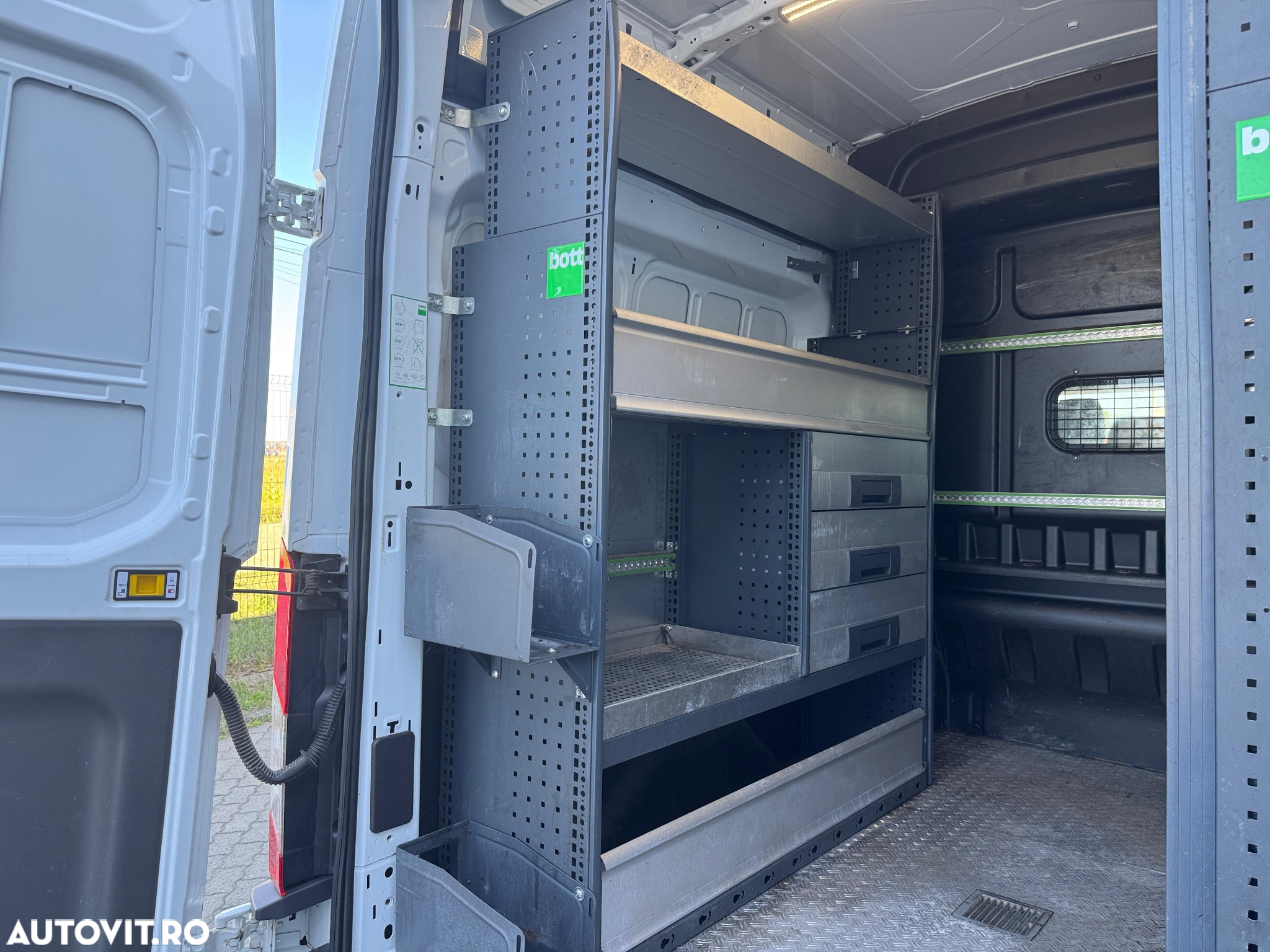 Ford Transit 350 L3H3 Lkw 4x4 Trend - 31