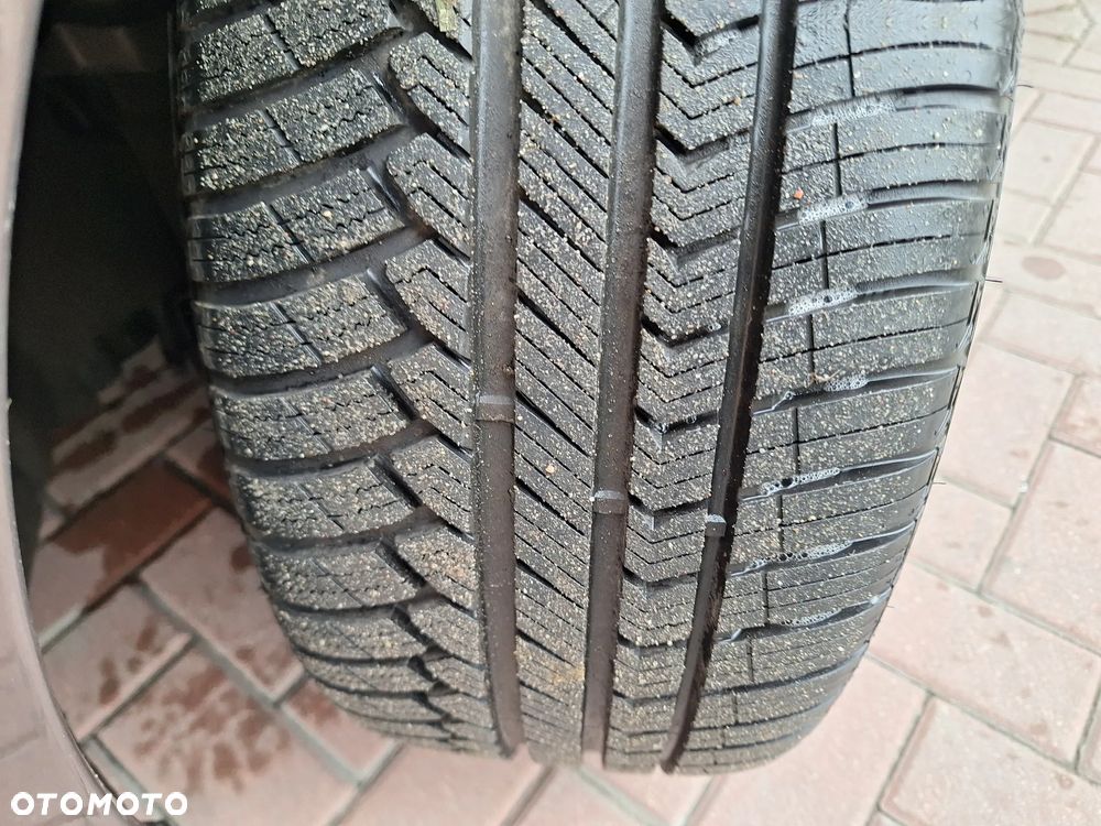 Renault Scenic dCi 160 Bose Edition - 3