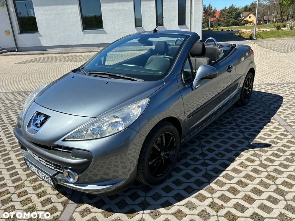 Peugeot 207 - 1