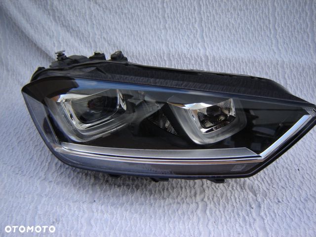 VW SPORTVAN LAMPA PRAWA XENON LED 517941034B IDEAL - 1