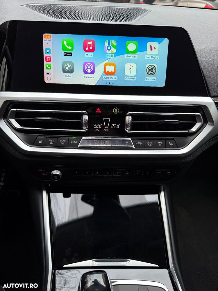 BMW Seria 3 320i AT - 34