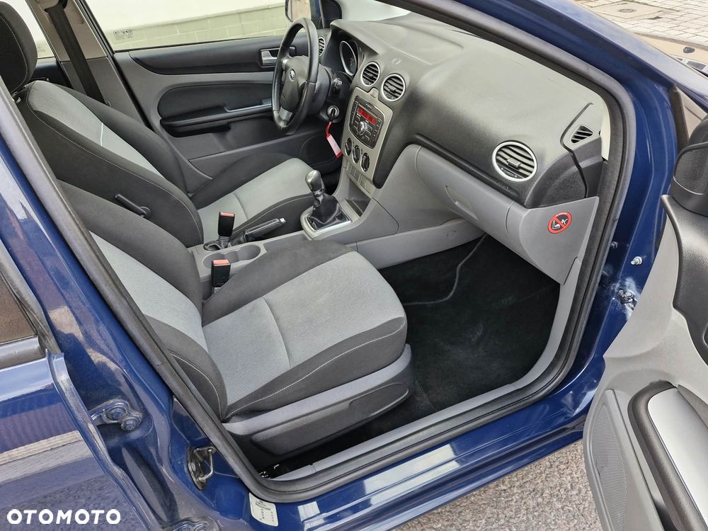 Ford Focus - 9