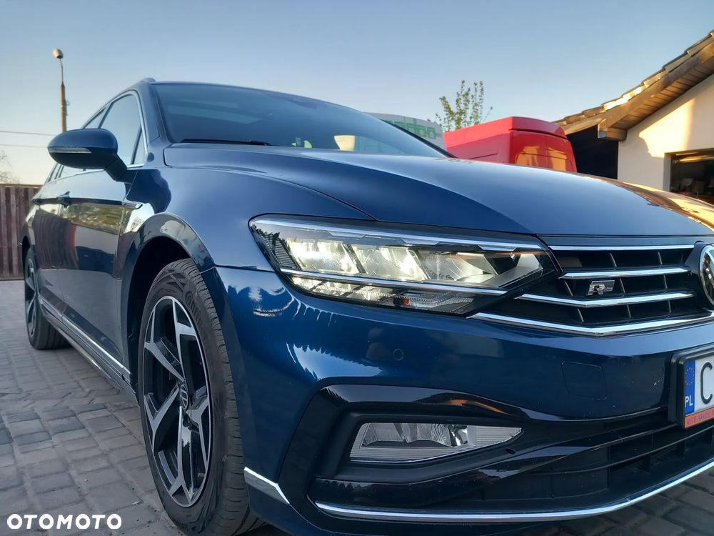 Volkswagen Passat Variant 2.0 TDI SCR DSG 4Motion Business - 1