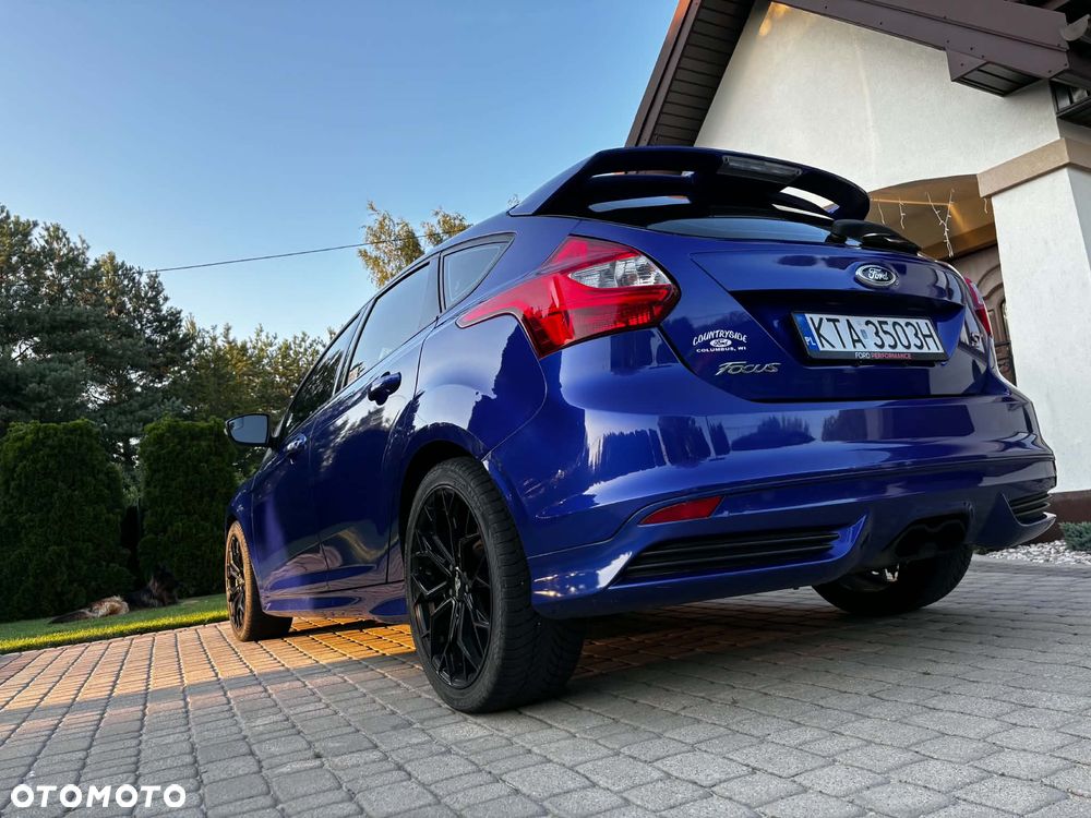 Ford Focus - 14