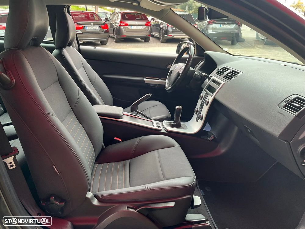 Volvo C30 1.6 D - 12
