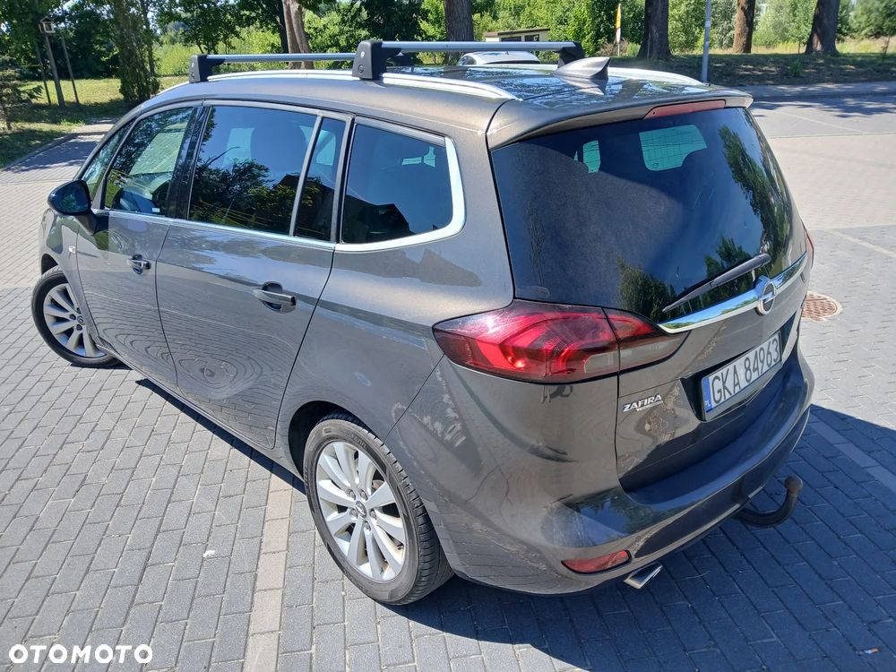 Opel Zafira - 3
