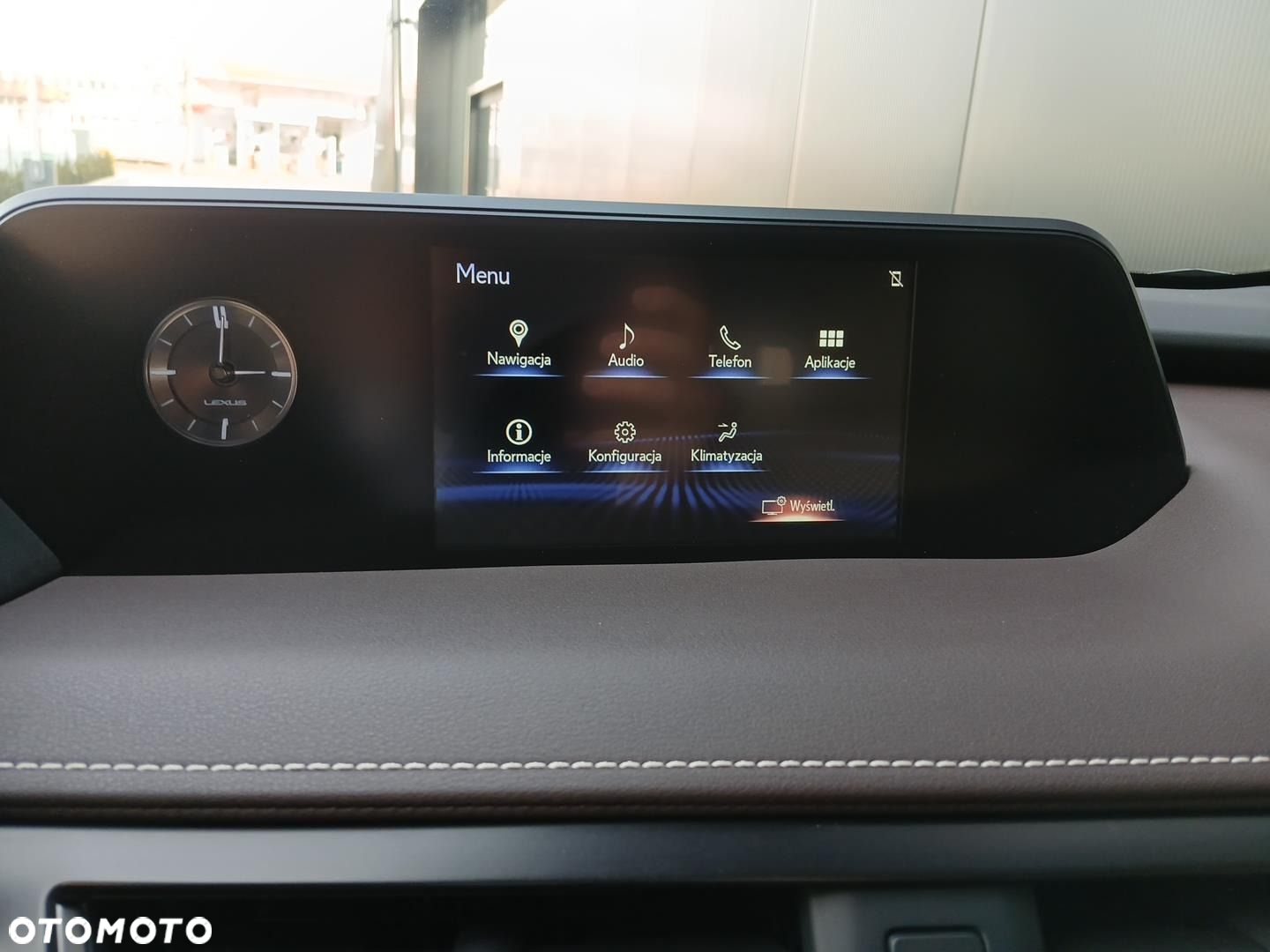 Lexus UX - 19