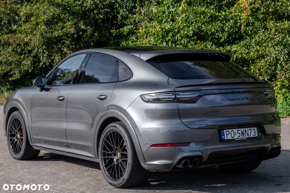 Porsche Cayenne GTS - 36