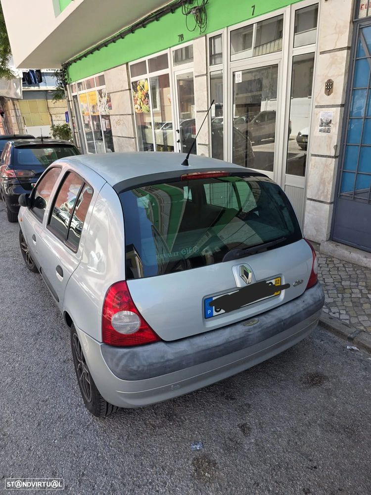 Renault Clio - 2