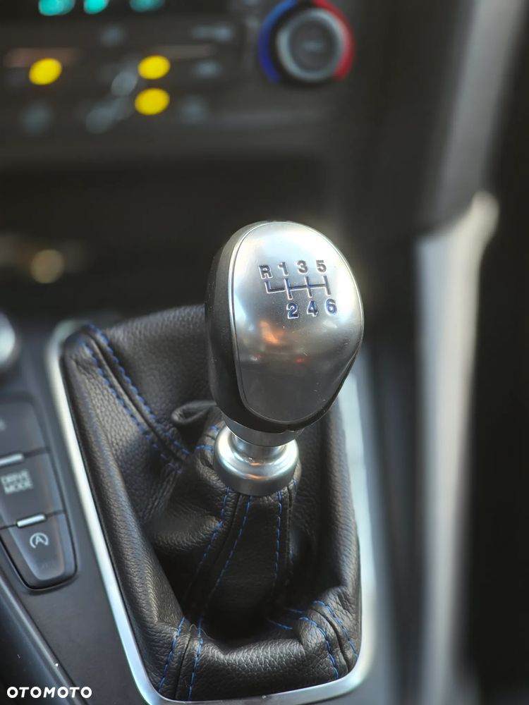 Ford Focus 2.3 EcoBoost RS - 23
