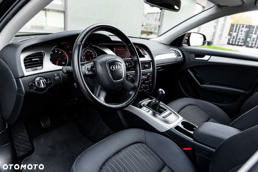 Audi A4 Limousine 1.8 TFSI Attraction - 17